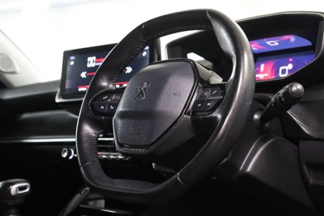 Peugeot 2008 PURETECH S/S ALLURE PREMIUM 12
