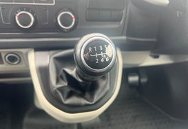 Volkswagen Transporter T32 TDI KOMBI HIGHLINE BMT 37