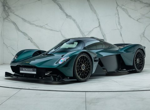 Aston Martin Valkyrie 1
