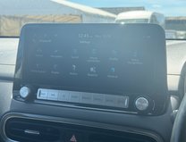 Hyundai KONA 39kWh Premium SUV 5dr Electric Auto (10.5kW Charger) (136 ps) 23