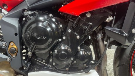 Triumph Street Triple R 2015 15K QUICK SHIFTER ARROW EXHAUST NEW MOT NAKED BIKE 29