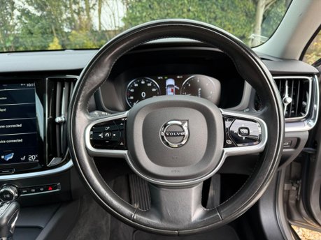 Volvo V60 2.0 D4 Momentum Auto Euro 6 (s/s) 5dr 16