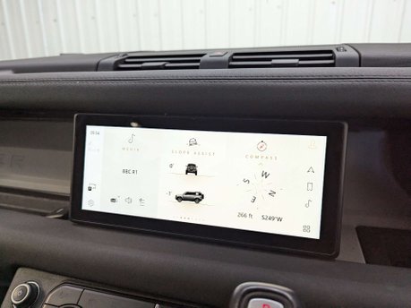 Land Rover Defender 2.0 Defender SE D Auto 4WD 5dr 87