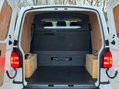 Volkswagen Transporter 2.0 Transporter T32 Highline TDI BlueMotion Technology 13
