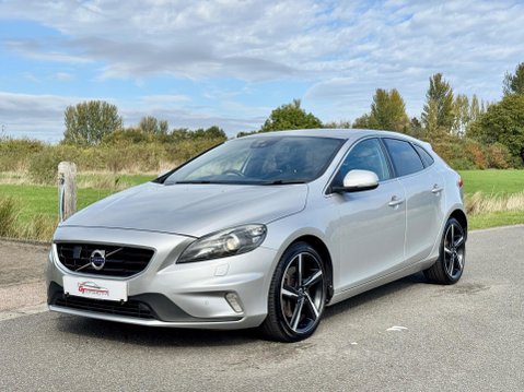 Volvo V40 2.0 D4 R-Design Lux Nav Auto Euro 6 (s/s) 5dr 16