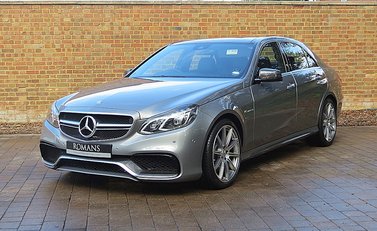 Mercedes-Benz E Class AMG 15