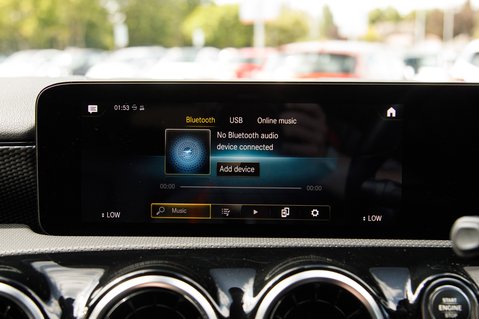 Mercedes-Benz A Class A 180 SPORT EXECUTIVE EDITION 24