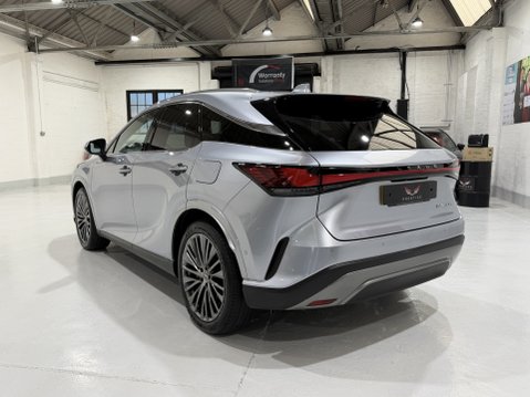 Lexus RX 450H PLUS TAKUMI 10