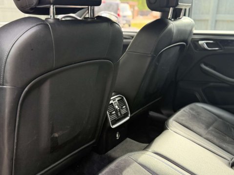 Porsche Macan 3.0 Macan S D Semi-Auto 4WD 5dr 75