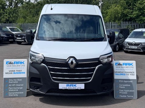 Renault Master 2.3 dCi 35 Business+ Panel Van 4dr Diesel Manual FWD LWB Medium Roof Euro 6 27