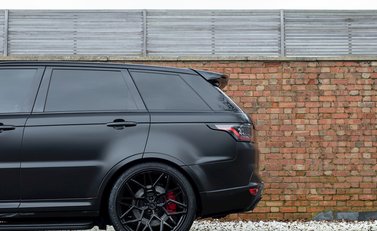 Land Rover Range Rover Sport 5.0 SVR Urban 26