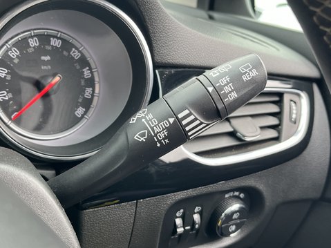 Vauxhall Astra 1.4T 16V 150 Elite Nav 5dr 25