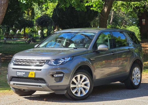 Land Rover Discovery Sport 2.0 Discovery Sport SE Tech TD4 Auto 4WD 5dr 55