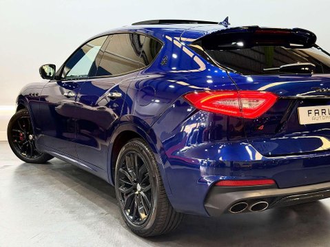 Maserati Levante 3.0 V6 GranSport Nerissimo SUV 5dr Petrol ZF 4WD Euro 6 (s/s) (350 ps) 25