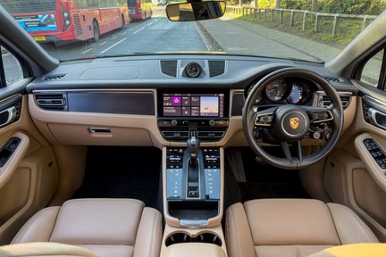 Porsche Macan GTS PDK 13