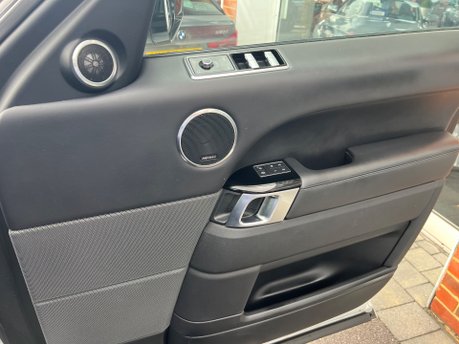 Land Rover Range Rover Sport SDV8 AUTOBIOGRAPHY DYNAMIC 29