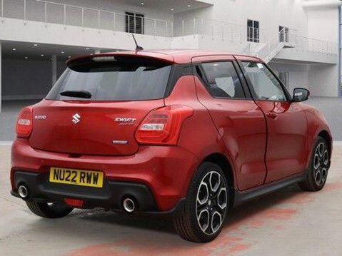 Suzuki Swift SPORT BOOSTERJET MHEV 4