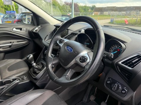 Ford Kuga 2.0 TDCi Titanium 2WD Euro 6 (s/s) 5dr 9
