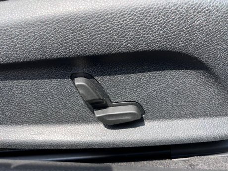 Mercedes-Benz C Class 1.5 C200 MHEV AMG Line (Premium Plus) G-Tronic+ Euro 6 (s/s) 2dr 38