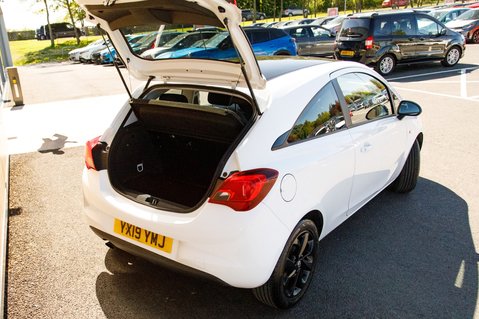 Vauxhall Corsa GRIFFIN 33