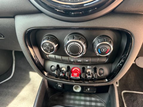 Mini Clubman COOPER CLASSIC 23