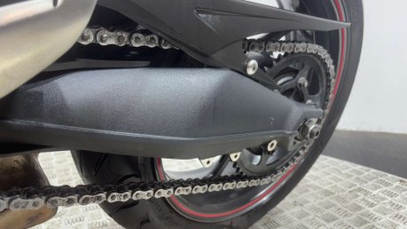 Triumph Street Triple R 2014 ONLY 15K NEW MOT ARROW EXHAUST VERY CLEAN NAKED 24