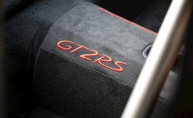 Porsche 911 (991) GT2 RS 32