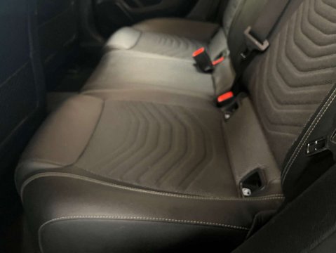 Mercedes-Benz A Class 1.3 A 180 SE Auto 5dr 33