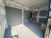 Citroen Relay MWB L2H2 Medium Roof Enterprise 35 Air Con Nav EURO 6 SELECT 11