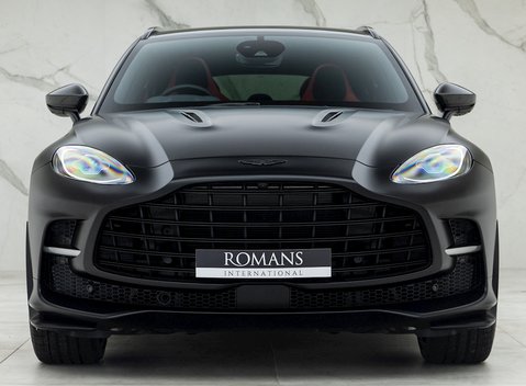 Aston Martin DBX 707 4