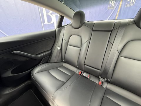 Tesla Model 3 Saloon 4dr Electric Auto RWD (241 bhp) 27