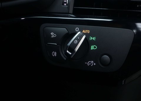 Audi A4 2.0 A4 S Line Black Edition 35 TFSI Semi-Auto 4dr 45