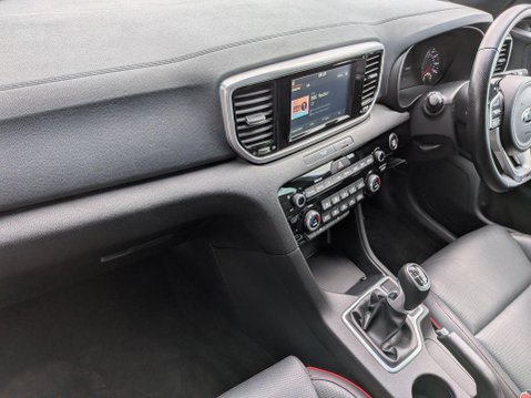 Kia Sportage 1.6 T-GDi GT-Line Euro 6 (s/s) 5dr 26