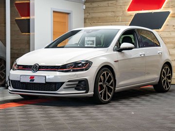 Volkswagen Golf 2.0 Golf GTi Performance TSi Semi-Auto 5dr