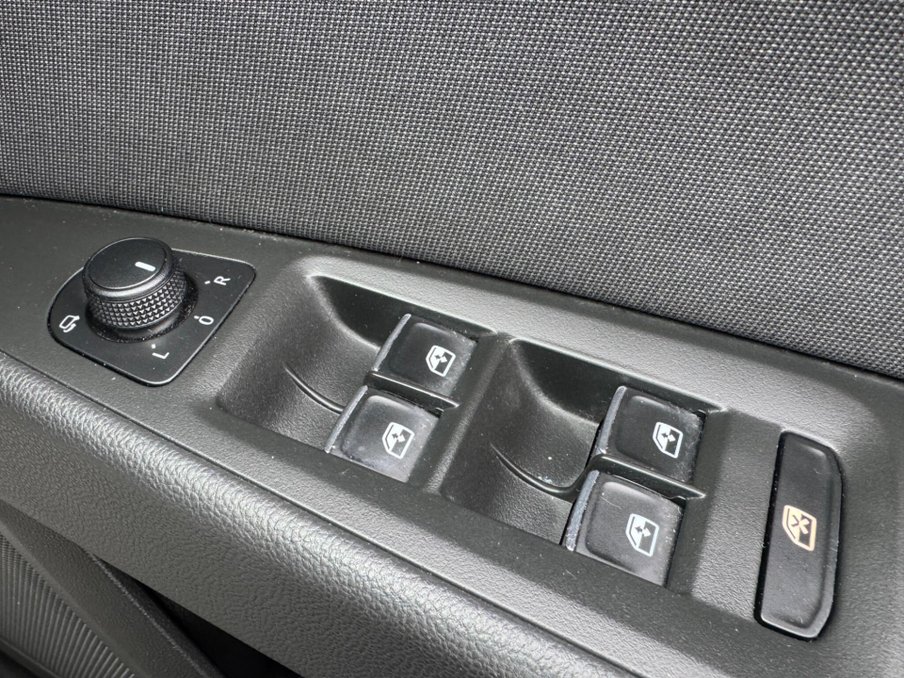 2019 SEAT Leon — image 35