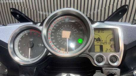 Yamaha FJR1300 2007 42K PANNIERS NEW MOT WARRANTY TOURER COMMUTER BIKE 22