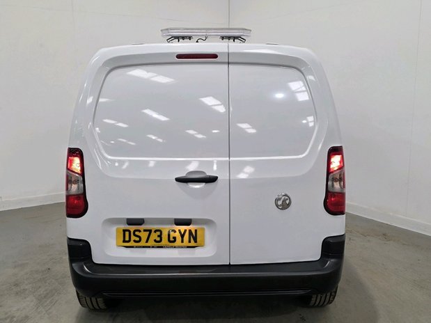 Vauxhall Combo COMBO CARGO L1 DIESEL 2300 1.5 Turbo D 100ps H1 Prime Van 8