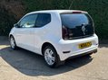 Volkswagen Up HIGH UP 4