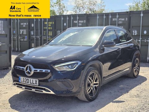 2020 Mercedes-Benz GLA thumbnail 4