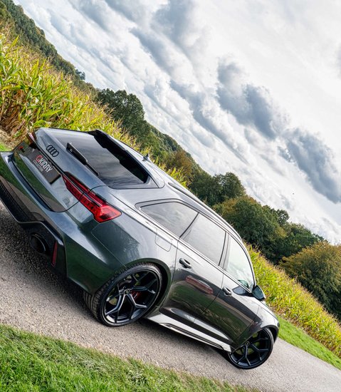 Audi RS6 Performance Carbon Vorsprung 1