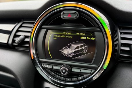 Mini Hatch COOPER 46