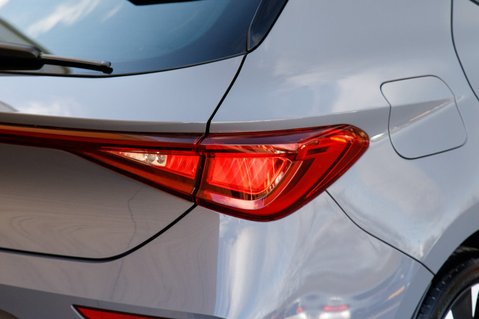 Cupra Leon VZ2 DSG 8