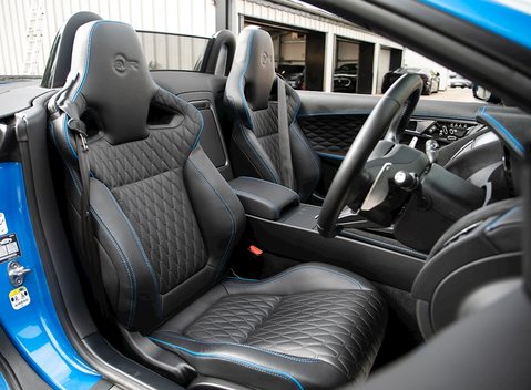 Jaguar F-Type SVR Convertible 12