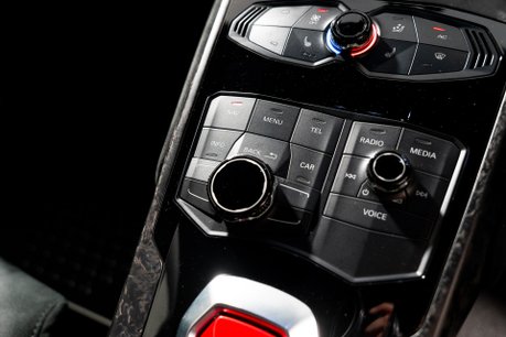 Lamborghini Huracan LP 640-4 PERFORMANTE. NOW SOLD. SIMILAR REQUIRED. PLEASE CALL 01903 254 800 24