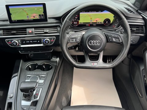 Audi A4 2.0 TDI Black Edition S Tronic quattro Euro 6 (s/s) 4dr 2