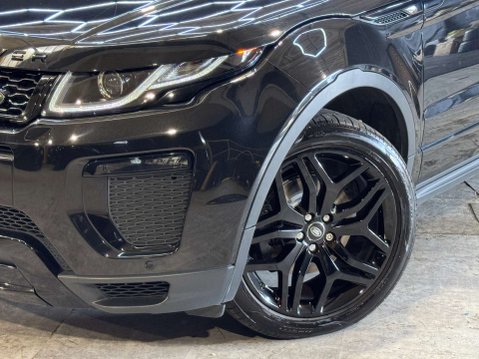Land Rover Range Rover Evoque 2.0 Range Rover Evoque HSE Dynamic TD4 Auto 4WD 2dr 40