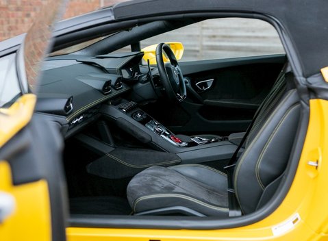 Lamborghini Huracan Spyder LP610-4 16