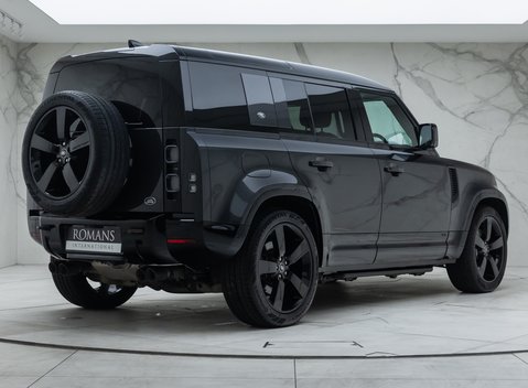 Land Rover Defender 110 V8 P525 6