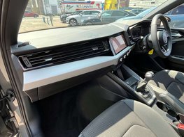 Audi A1 1.0 A1 Sportback 25 TFSI S Line 5dr 17