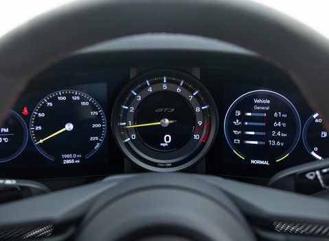 Porsche 911 GT3 (992) 24